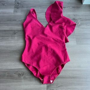 Chiara Boni made in Italy size 12(48) fuschia ruffled strap one piece swimwear